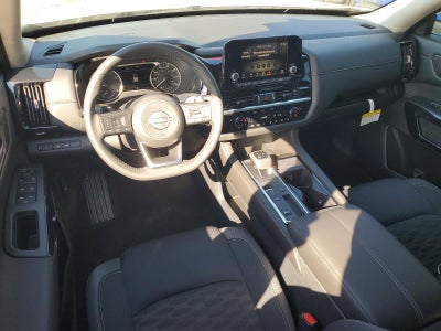 2025 Nissan Pathfinder SV 2WD