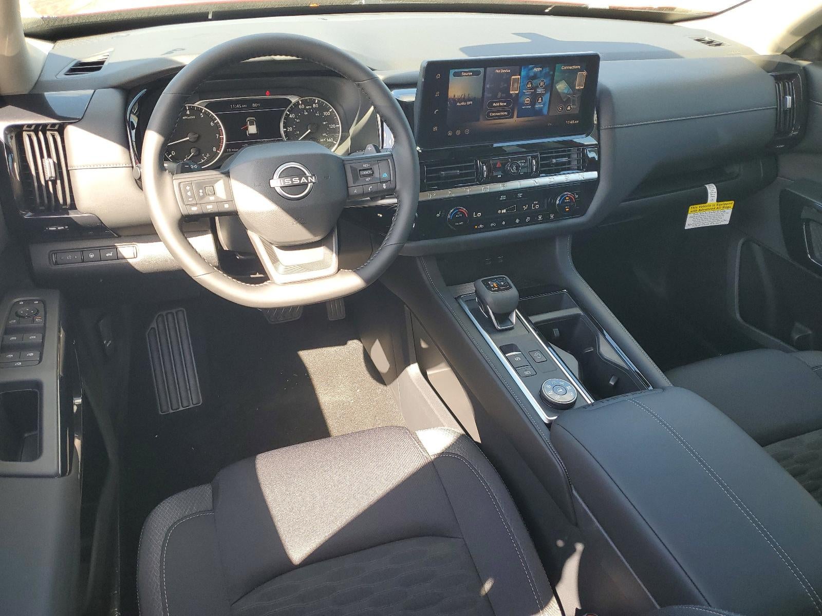 2026 Nissan Pathfinder SV 4WD