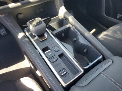 2026 Nissan Pathfinder SV 2WD