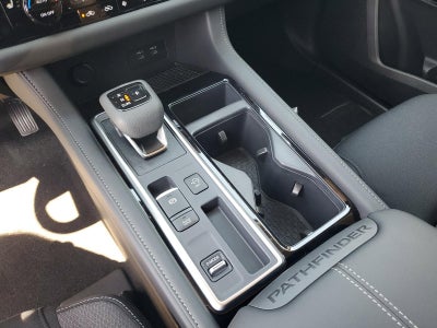 2026 Nissan Pathfinder SV 2WD