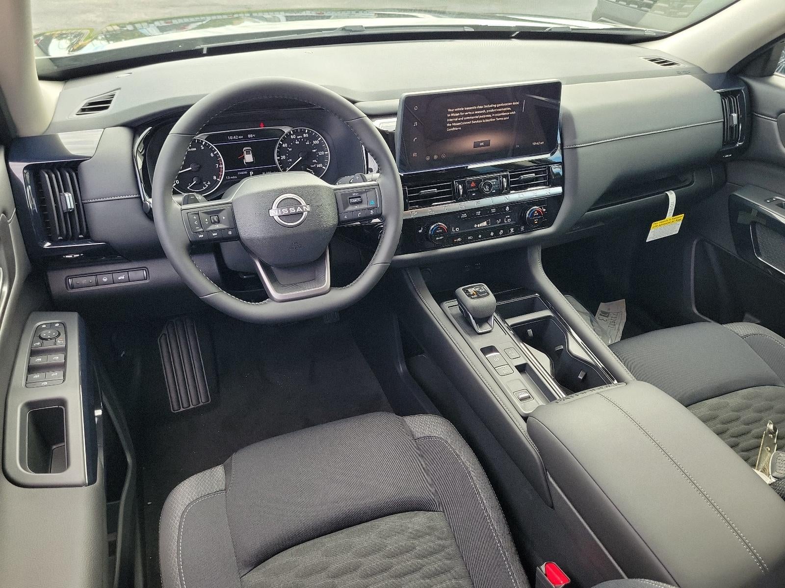 2026 Nissan Pathfinder SV 2WD