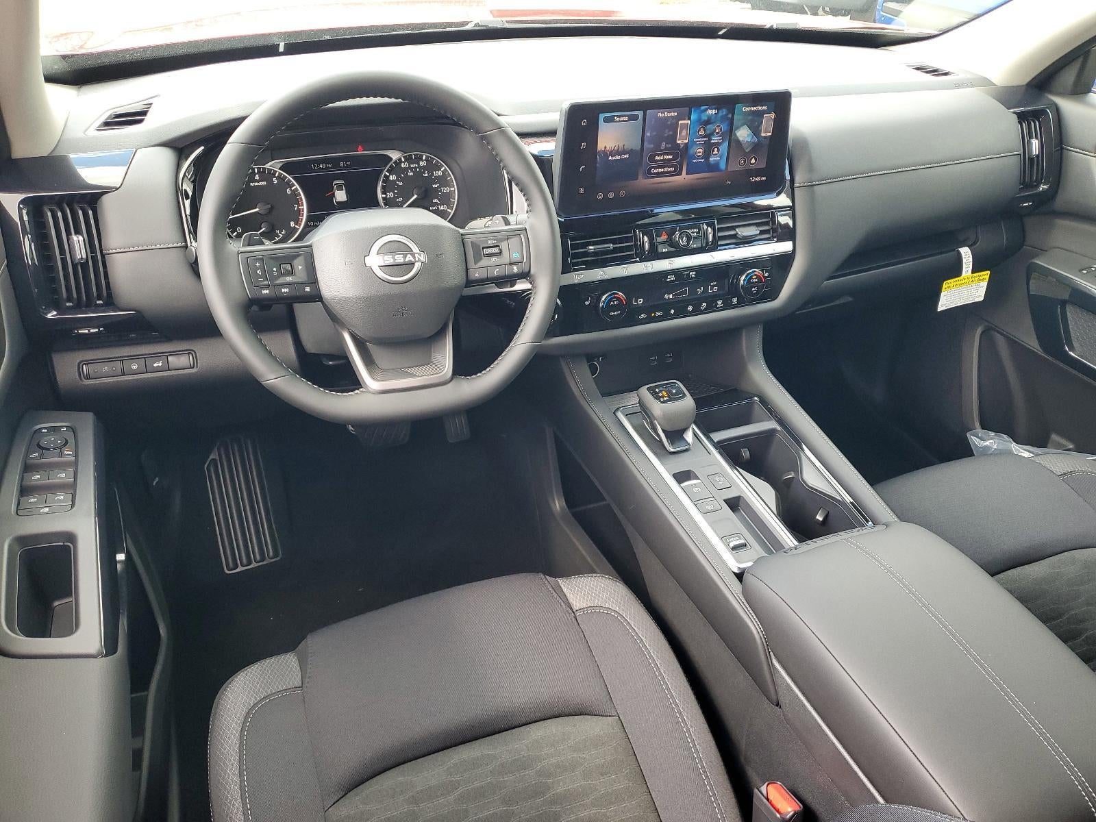 2026 Nissan Pathfinder SV 2WD