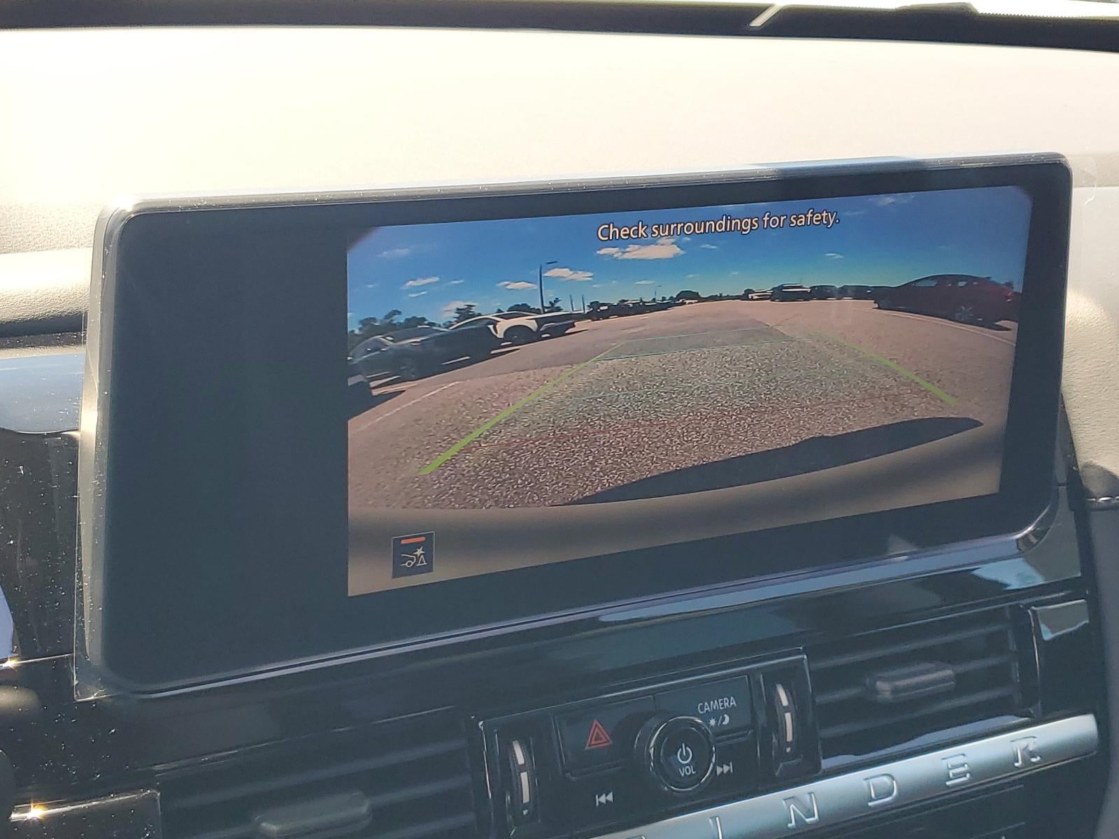 2026 Nissan Pathfinder SV 2WD