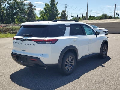 2026 Nissan Pathfinder SV 2WD