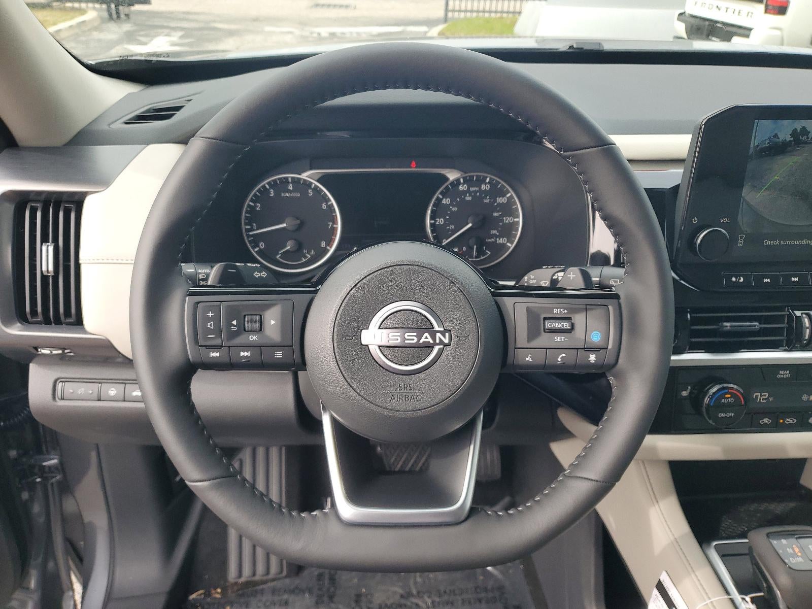 2025 Nissan Pathfinder SL 2WD