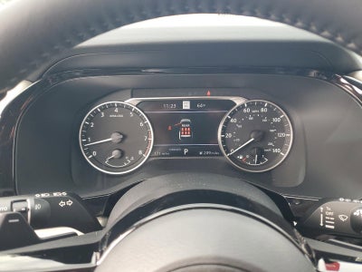 2025 Nissan Pathfinder SL 2WD