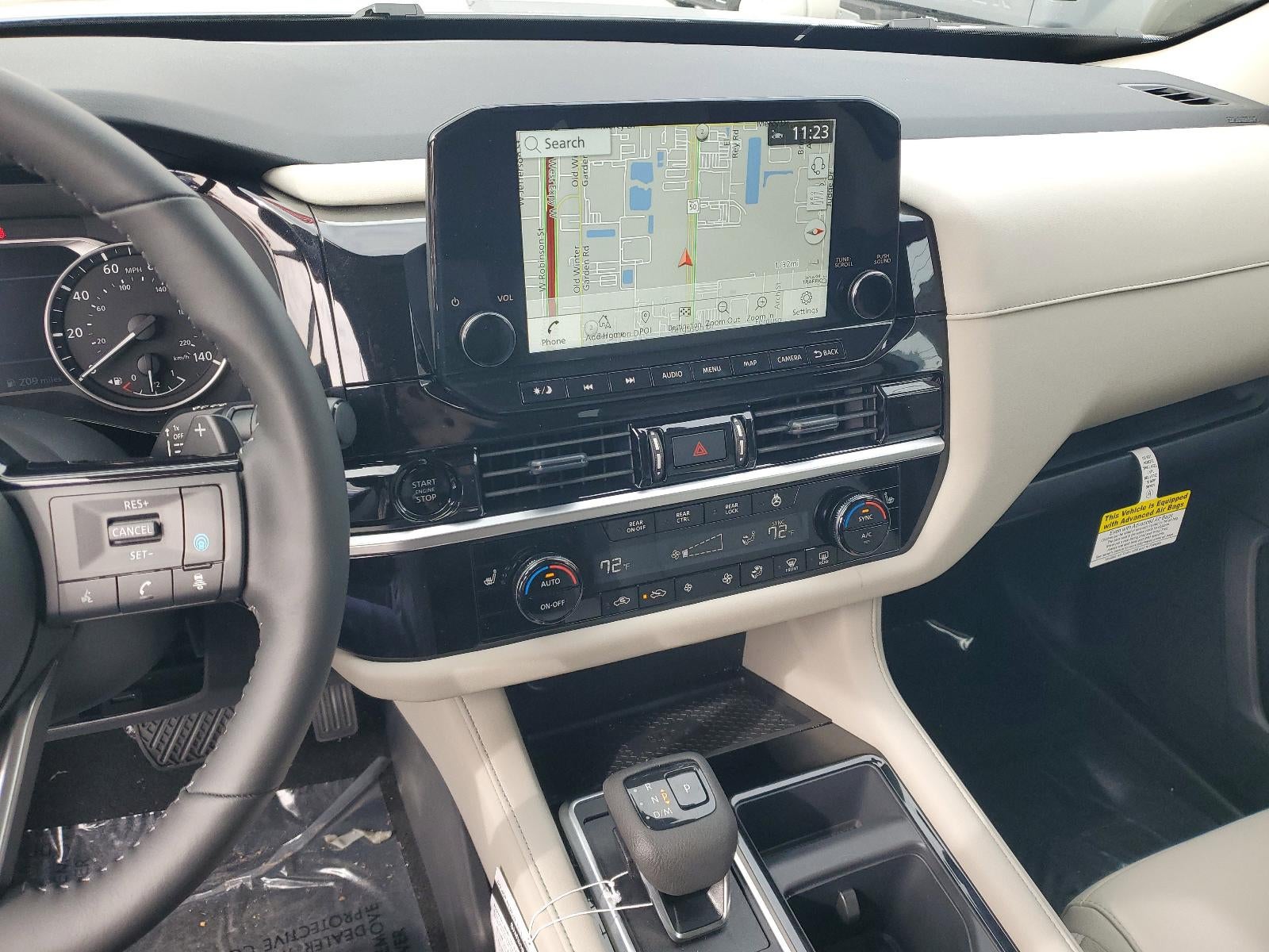 2025 Nissan Pathfinder SL 2WD