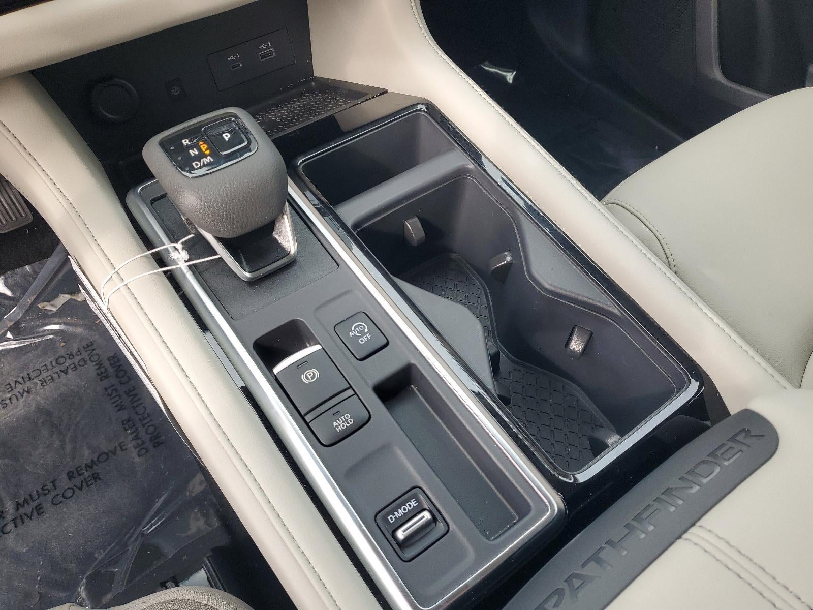 2025 Nissan Pathfinder SL 2WD