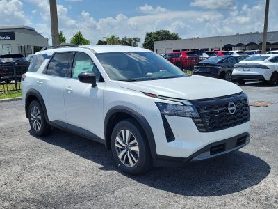 2026 Nissan Pathfinder SL 4WD