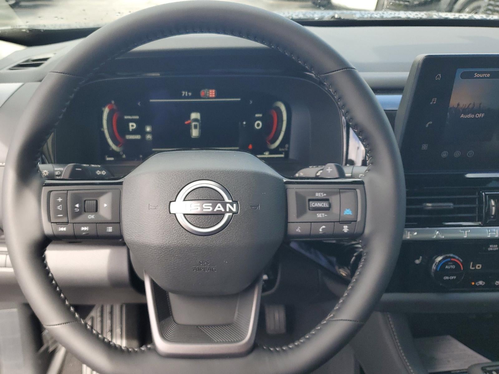 2026 Nissan Pathfinder SL 2WD
