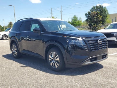 2026 Nissan Pathfinder SL 2WD
