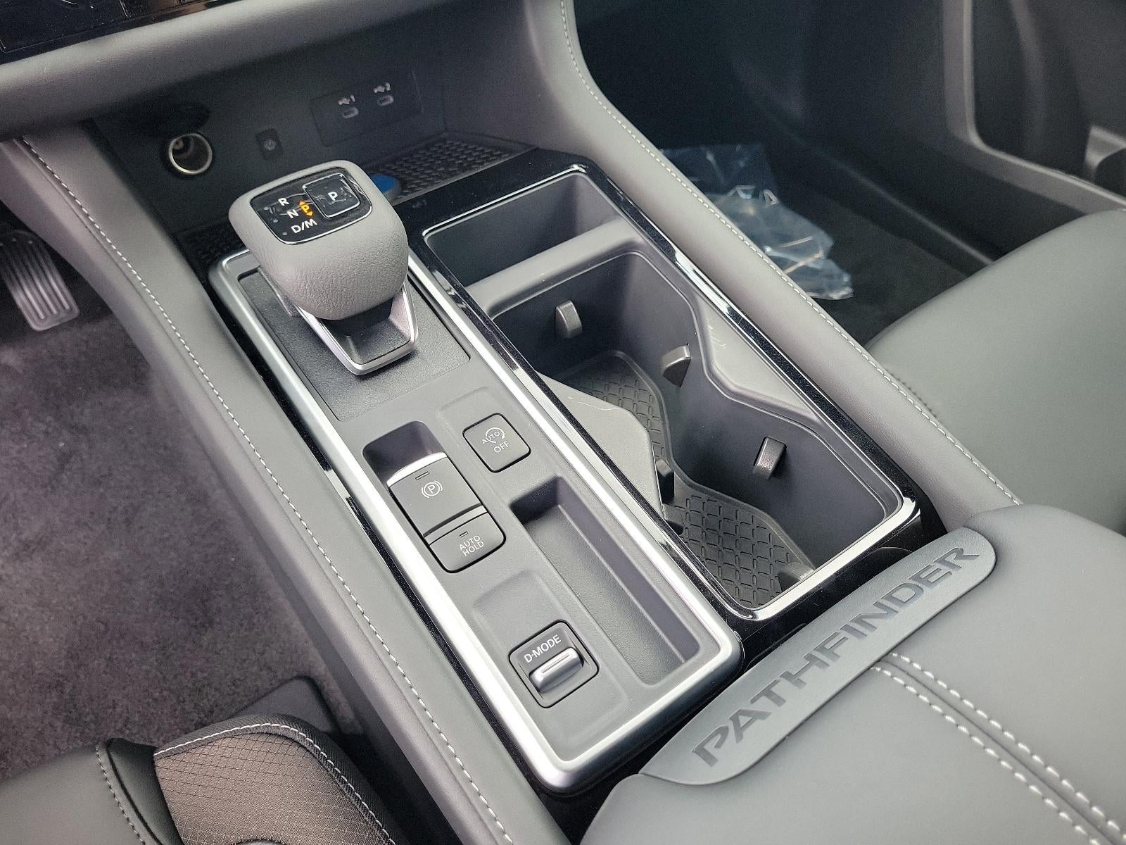 2026 Nissan Pathfinder SL 2WD