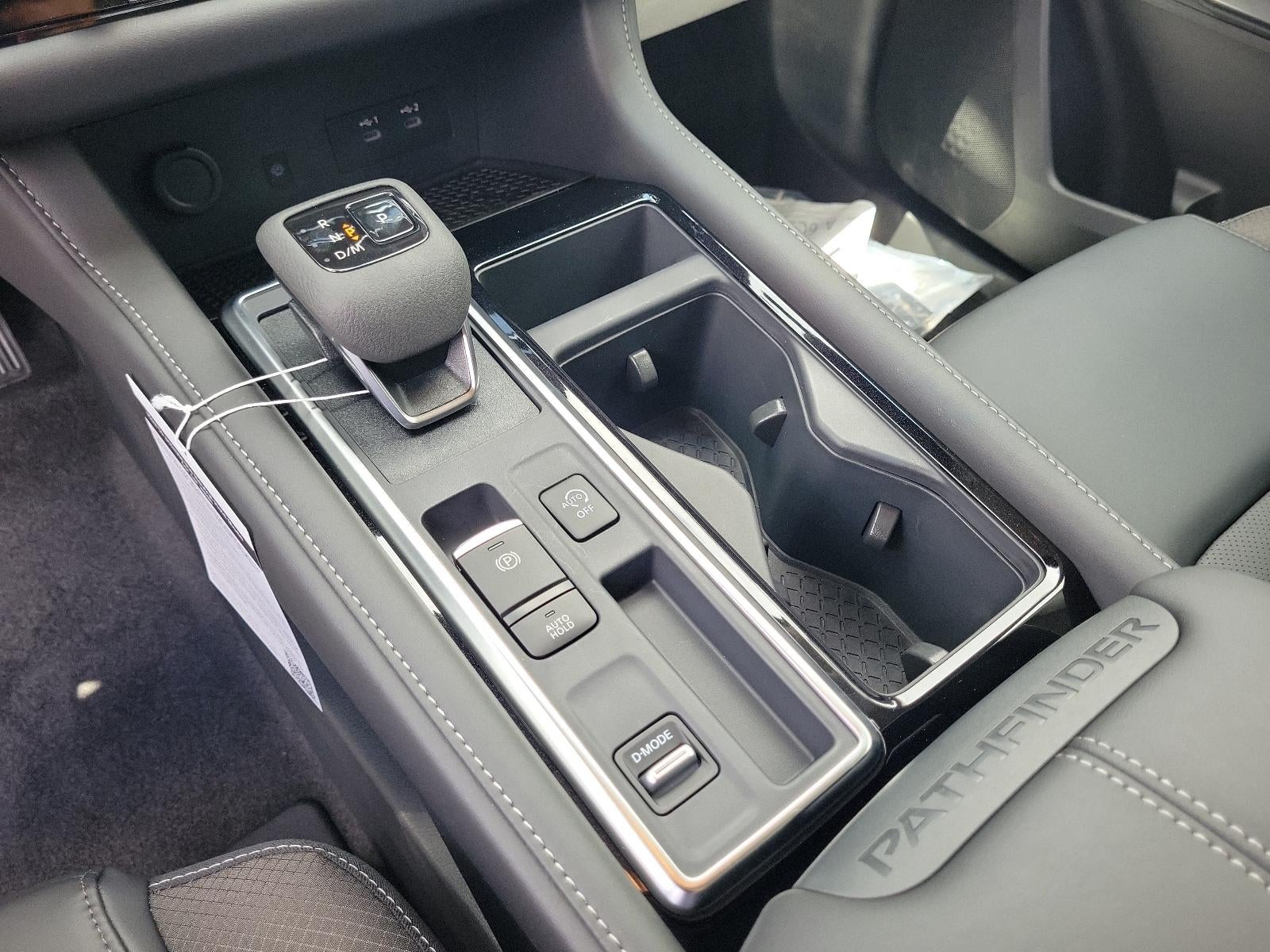 2026 Nissan Pathfinder SL 2WD