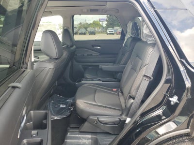 2026 Nissan Pathfinder SL 2WD