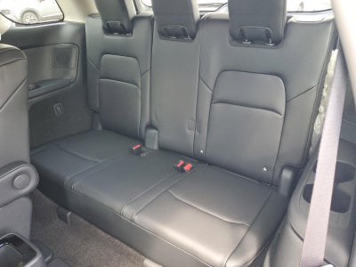 2026 Nissan Pathfinder SL 2WD