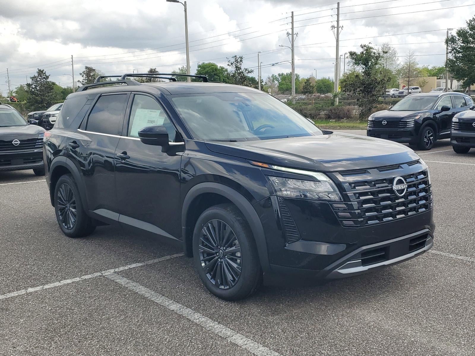 2026 Nissan Pathfinder SL 2WD