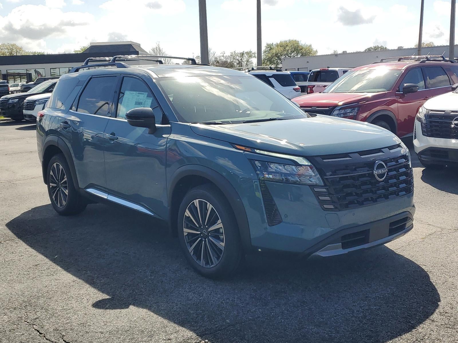 2026 Nissan Pathfinder Platinum 4WD