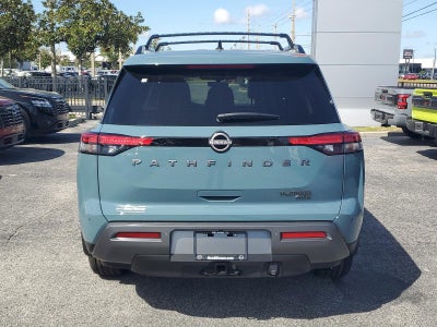 2026 Nissan Pathfinder Platinum 4WD