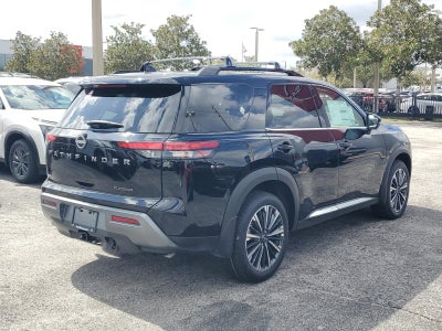 2026 Nissan Pathfinder Platinum 2WD