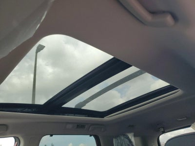 2026 Nissan Pathfinder Platinum 2WD