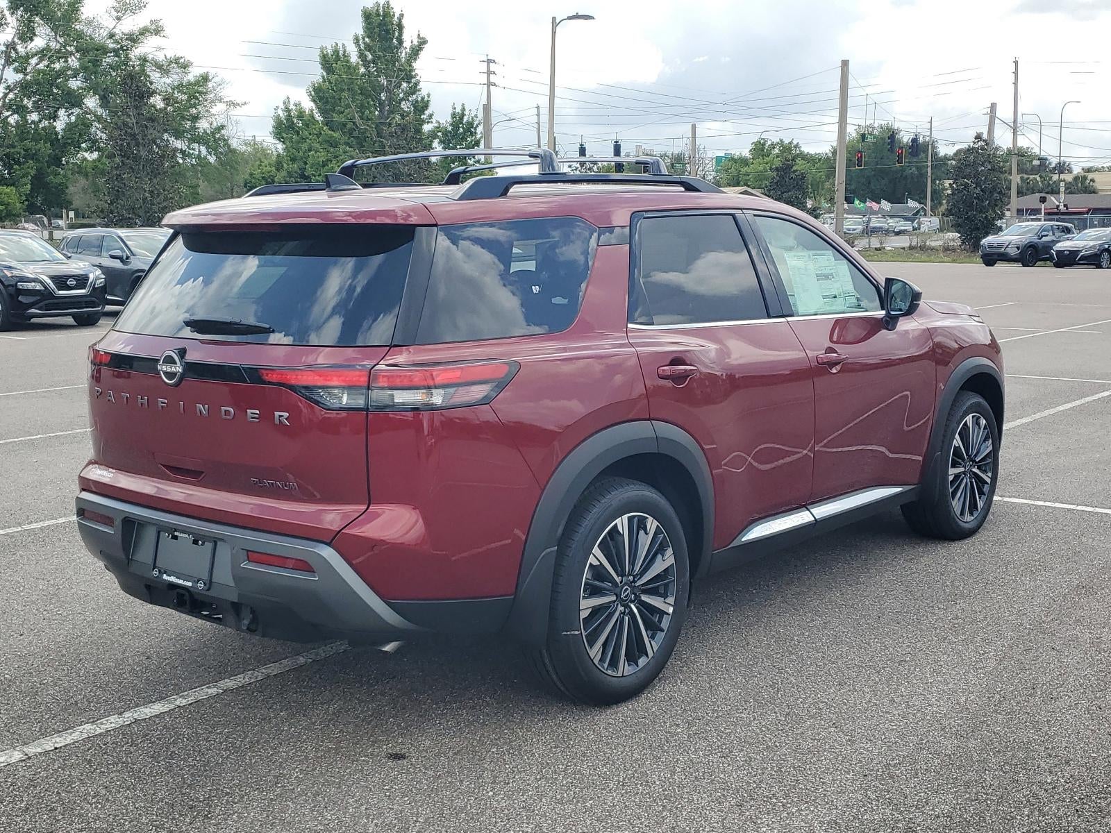 2026 Nissan Pathfinder Platinum 2WD