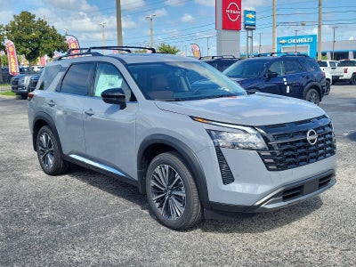 2026 Nissan Pathfinder Platinum 2WD