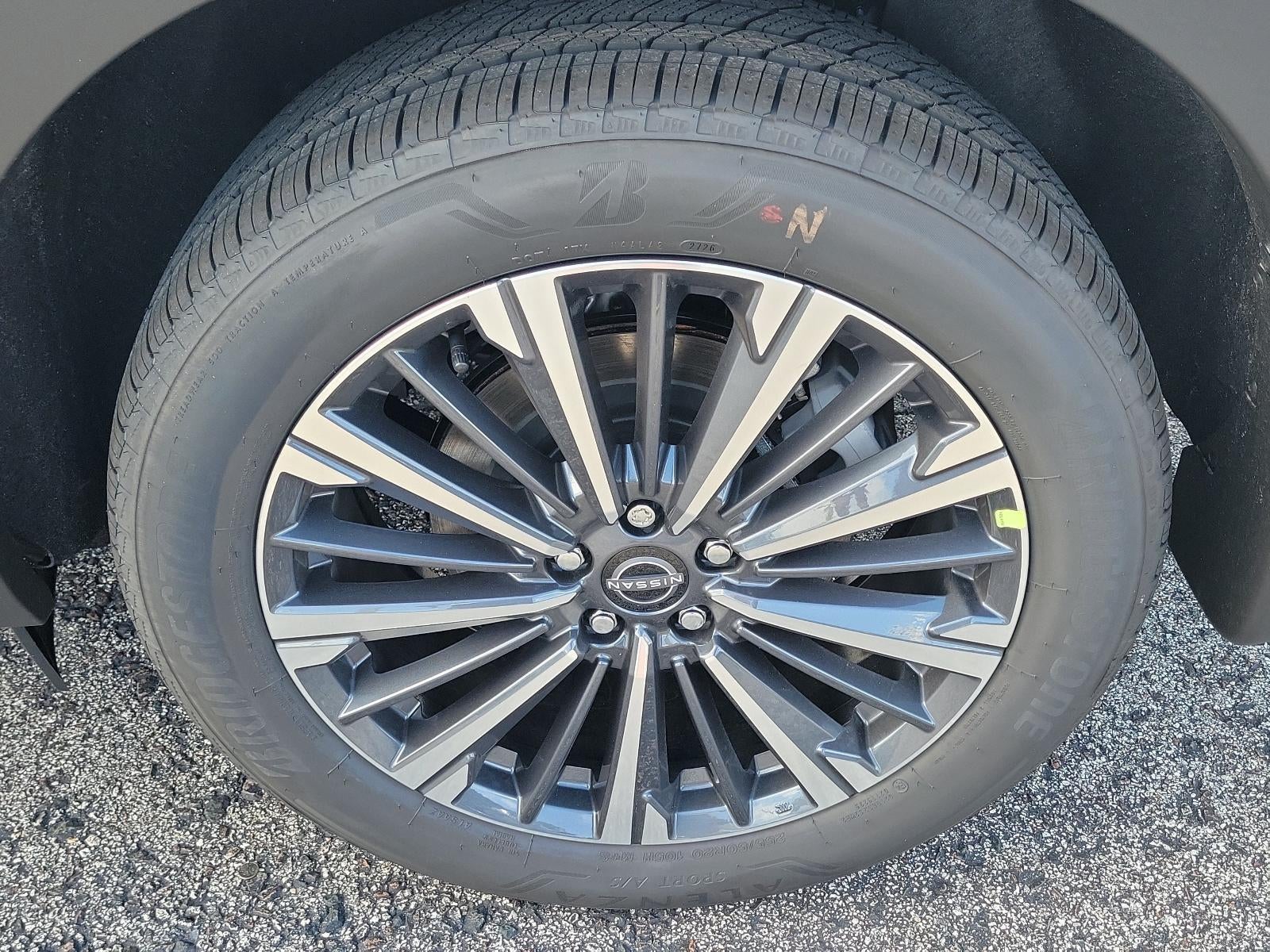 2026 Nissan Pathfinder Platinum 2WD