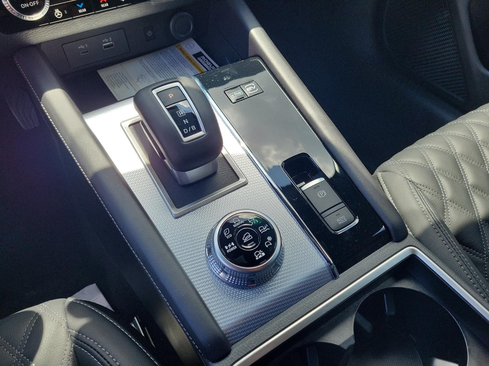 2026 Nissan Rogue Plug-In Hybrid AWD Platinum