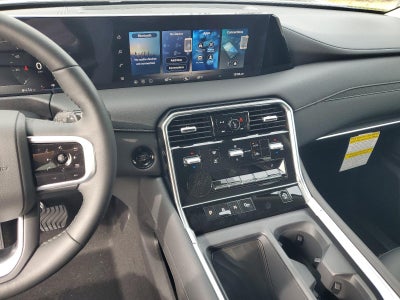 2026 Nissan Armada 4x2 SV