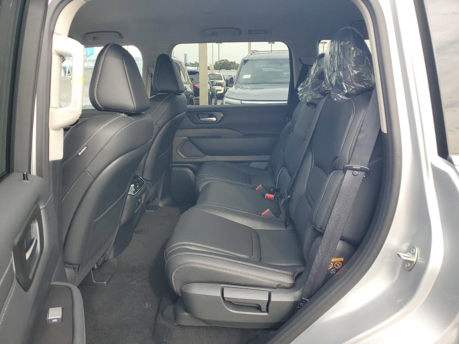 2026 Nissan Armada 4x2 SV