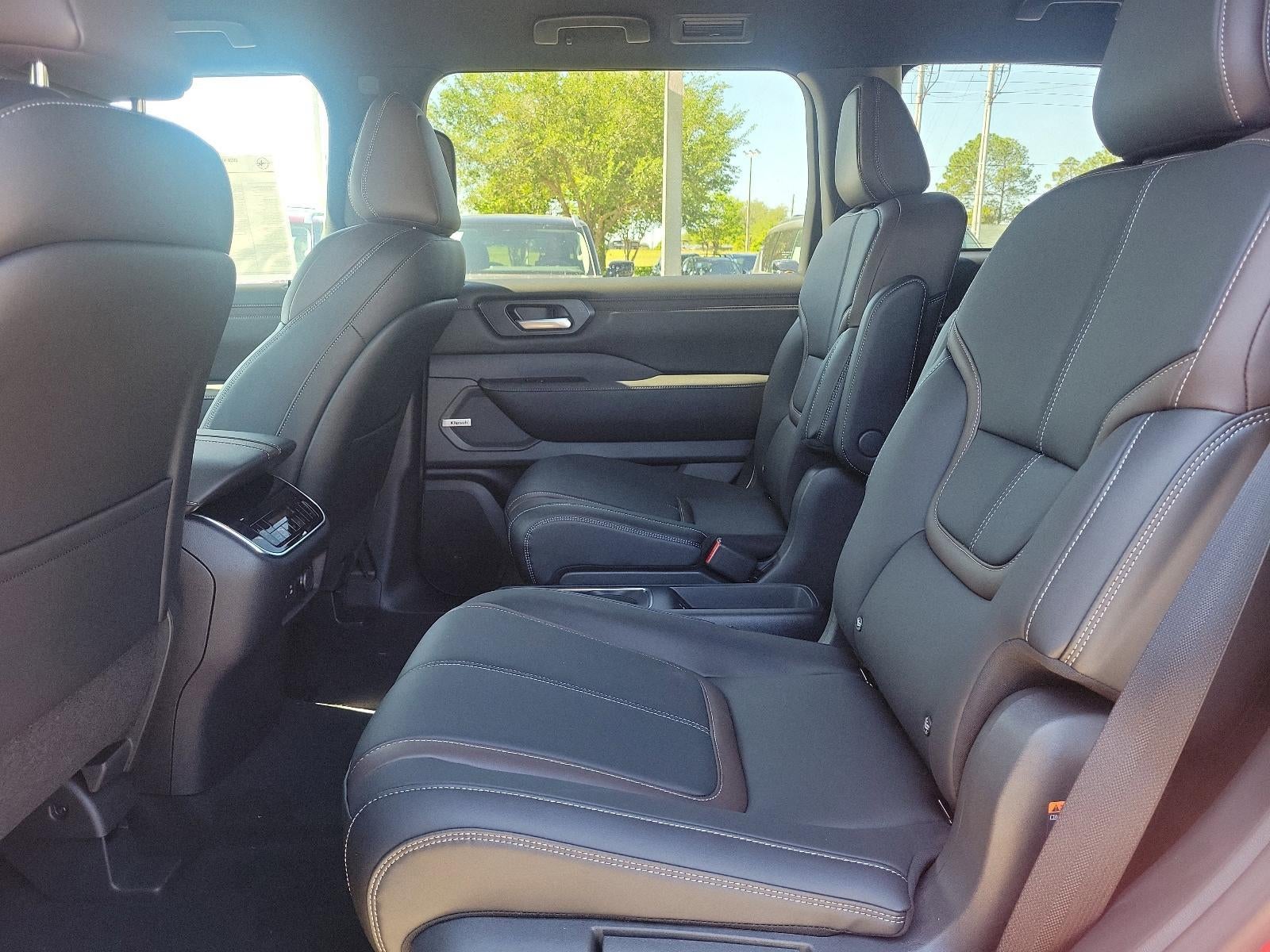 2026 Nissan Armada 4x2 SL *Ltd Avail*