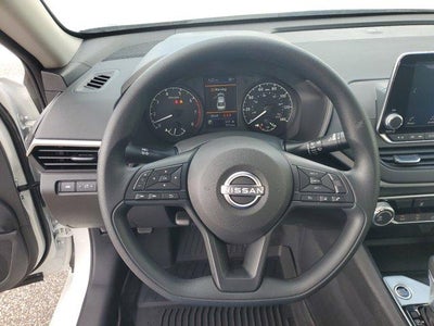 2025 Nissan Altima S FWD