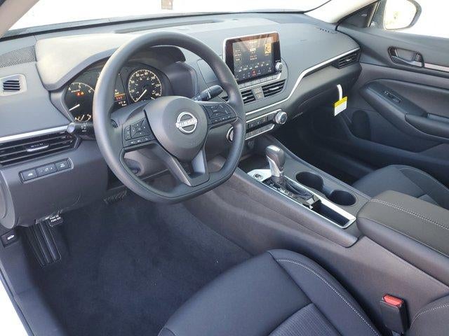 2025 Nissan Altima S FWD