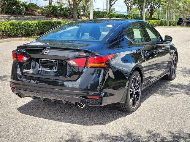 2026 Nissan Altima SR FWD