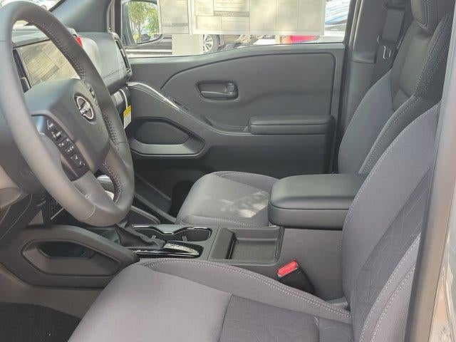 2026 Nissan Frontier Crew Cab 4x2 SV