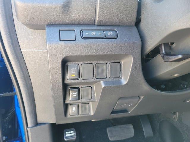 2026 Nissan Frontier Crew Cab 4x2 SV