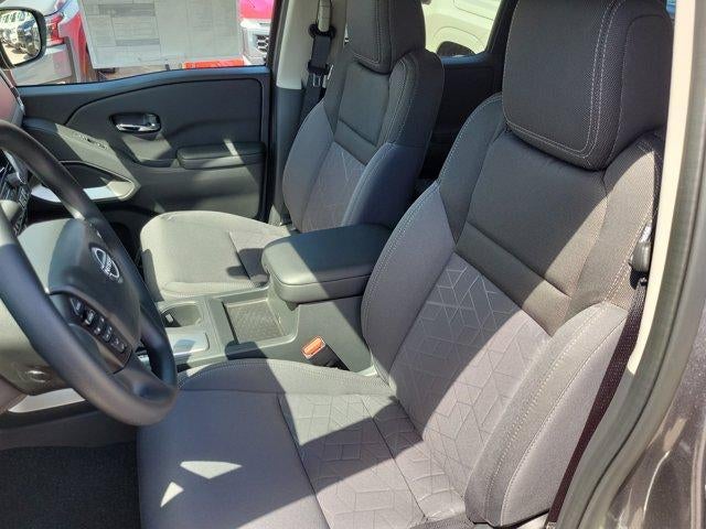 2026 Nissan Frontier Crew Cab 4x2 SV