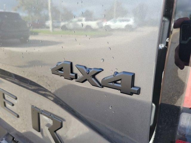 2026 Nissan Frontier Crew Cab 4x4 SV