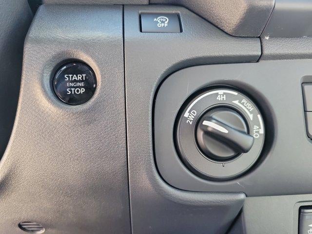 2026 Nissan Frontier Crew Cab 4x4 PRO-4X