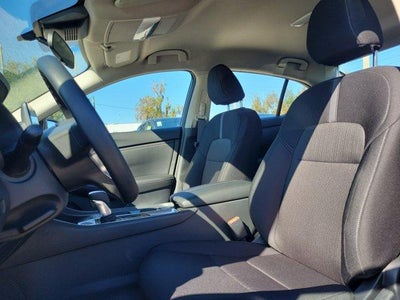 2025 Nissan Sentra SV CVT