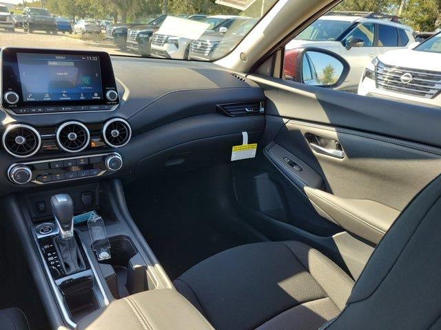 2025 Nissan Sentra SV CVT