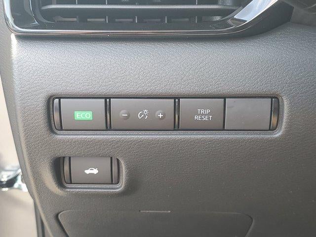 2025 Nissan Sentra SV CVT