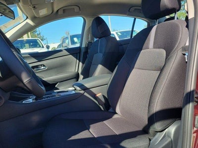 2025 Nissan Sentra SV CVT