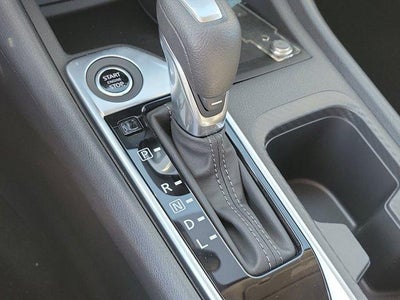 2025 Nissan Sentra SV CVT