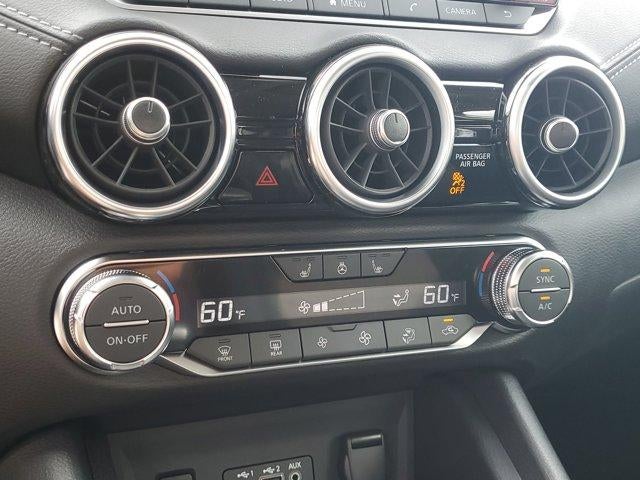 2025 Nissan Sentra SV CVT