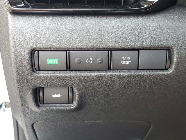 2025 Nissan Sentra SV CVT