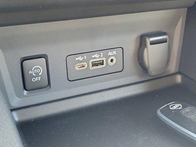 2025 Nissan Sentra SV CVT