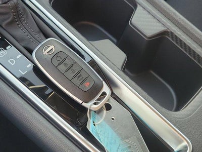 2025 Nissan Sentra SV CVT