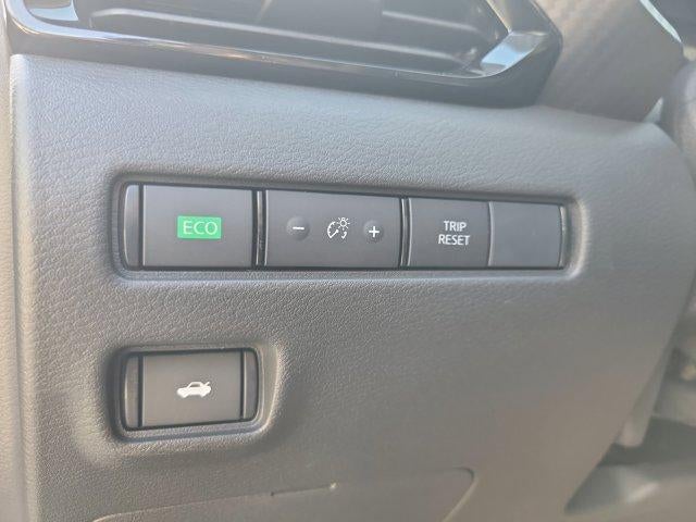 2025 Nissan Sentra SV CVT