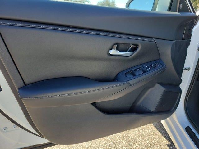 2025 Nissan Sentra SV CVT